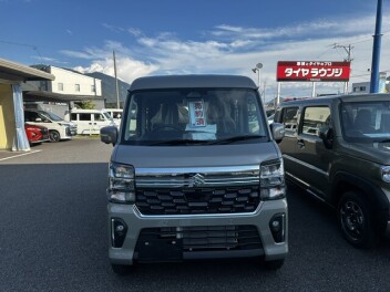 サイドミラーカバーを同色にしました！